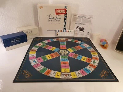 Trivial Pursuit Family Edition Master Game vintage1988  family trivia board game - Image 1 of 4