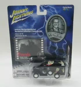 Johnny Lightning Dracula Zweiter Weltkrieg WC54 Krankenwagen Universal Monster - LESEN - Bild 1 von 6