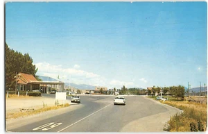 Postal de las estaciones de aduanas e inmigración estadounidenses y canadienses Oroville, WA c1950s - Imagen 1 de 2