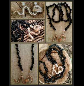 Rare Black Onyx Gold Crystal Snake Golden Healer Quartz Beaded Necklace Artisan - Picture 1 of 10