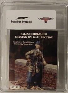 Warriors 1:35 Fallschirmjager with Wall Section - Picture 1 of 2