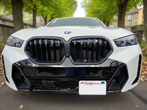 2025 BMW X6 M60i / XDRIVE 40i- Quick Release Front License Plate Bracket - Bild 1 von 2