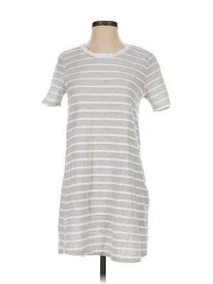 Vestido informal gris para mujer BCBGeneration S Foto 1 de 4