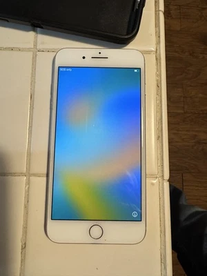 Apple iPhone 8 - 256 GB - Plateado (Desbloqueado) Foto 1 de 4