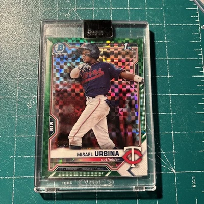 Misael Urbina 1st RC /31 Green X-fractor 2021 Bowman Chrome X #BCP-206 Rookie - Image 1 of 2