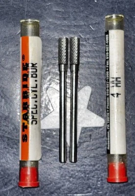 Dos cilindros de carburo STARBIDE 4mm Bur STARLITE DOS FRESAS Foto 1 de 4