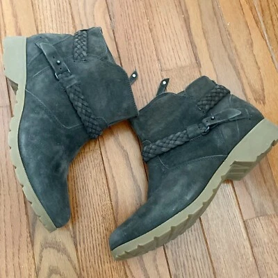 Botas de tornozelo femininas Teva Delavina cinza com zíper impermeável tamanho 8.5 - Imagem 1 de 4