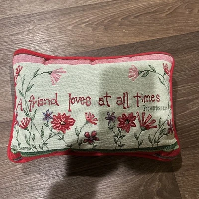 Almohada tapiz Friends/almohada de acento flores rojas 12" X8" Foto 1 de 4