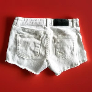 SZ 12 DKNY Girls White Stretch Denim Jean Distressed Designer Cut-off Shorts - Picture 1 of 6