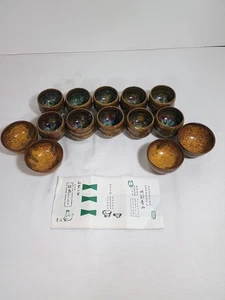 Imari glazed pottery with certificate lot of 14 signed tea sake cups - Picture 1 of 18