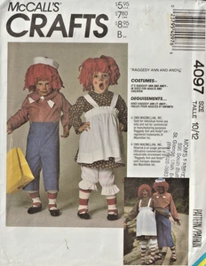 Raggedy Ann & Andy COSTUMES Vtg McCall's PATTERN 4097 Men's/Misses'/Kid's (10/12 - Picture 1 of 2