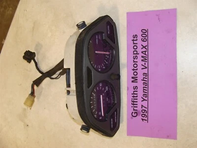 1997 YAMAHA VMAX 600 8CR спидометр кластер тахометр датчики 2434 миль - Изображение 1 из 4