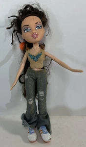 Bratz Vintage 2001 MGA Dana Bambola Bruna Occhi Blu Jeans Sneakers - Foto 1 di 6