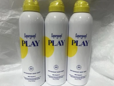 3 Supergoop! - PLAY- Névoa corporal antioxidante FPS 50 com vitamina C-6oz EXP 3/2028 - Imagem 1 de 4