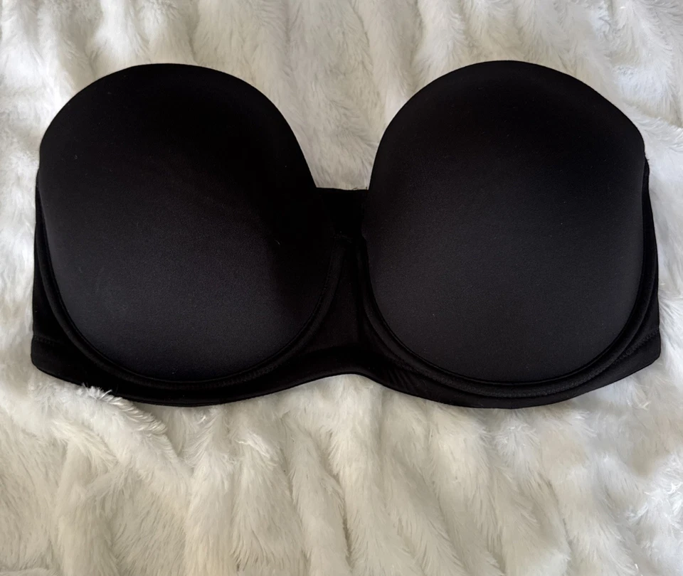 Sujetador sin tirantes Wacoal 854119 "Alfombra Roja" para mujer forrado negro con aros 38DDD Foto 1 de 4