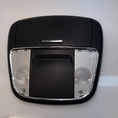 2011 - 2014 道奇充电器 克莱斯勒 300 头顶灯地图 圆顶灯 2115256 原始设备制造商 — 第 1/4 张图片