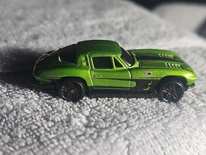 Hot Wheels 1979 Corvette Stingray 327 Metallic Green Black Stripes Diecast Car - Picture 1 of 9