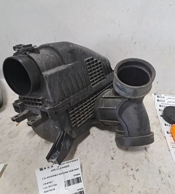 2017-2024 Honda Pilot Air Cleaner Intake Filter Box OEM Assembly - Image 1 of 4