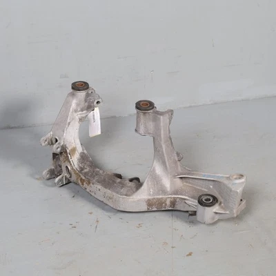 1999-2004 Porsche 911 996 Left Rear Suspension Bracket 99633115500 OEM Used - Imagem 1 de 4