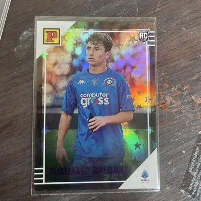 2022-23 Panini Chronicles - Base Serie a Panini Tommaso Baldanzi #33 (RC) - Image 1 of 2
