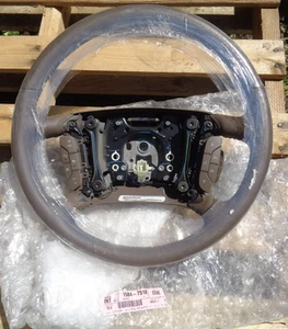NOS GM 15847518 2006 CADILLAC DTS STEERING WHEEL W/CONTOLS -CASHMERE LEATHER NEW - Picture 1 of 7