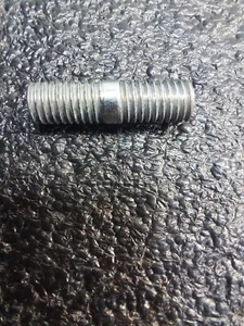 70-3956 Triumph Tiger Cub culata a carburador adaptador perno ' - Imagen 1 de 2