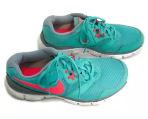 NIKE Flex Experience Run III (Size 8.5) Green Running Shoes Athletic Sneakers - Picture 1 of 6