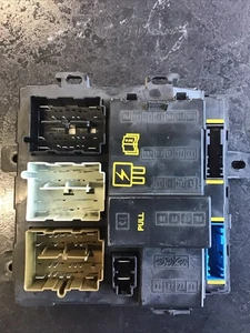 FORD QUINIENTOS 2005-2007 CARROCERÍA MÓDULO DE CONTROL DE ESTABILIDAD BCM 6G1T-15604-D - Imagen 1 de 10