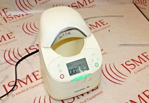 Medela Digital Waterless Milk warmer Defroster - 87115 - Picture 1 of 5