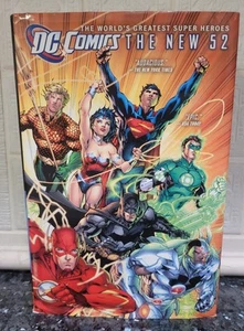 DC Comics: The New 52 by DC Comics 2011 World's Greatest Super Heroes - Picture 1 of 18