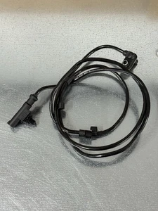 Ducati Panigale 899 1199 1299 v2 v4 Tacho Drehzahlsensor ABS hinten - Bild 1 von 4