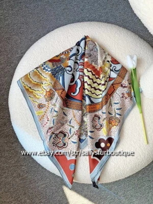 Sallys Heavy Twill Silk 18 Momme Double Face Scarf Aztec Print Square Shawl 35" - Image 1 of 4