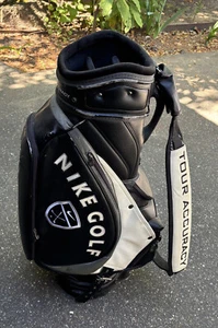 Nike Tour Accuracy Staff Golf Bag - Picture 1 of 6