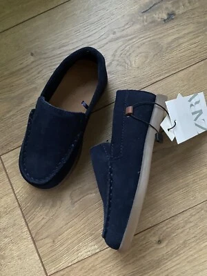 NUEVO ZARA NIÑOS NIÑOS AZUL GAMUZA CUERO BARCO MOCASINES ZAPATOS TALLA US 8 24 Foto 1 de 4