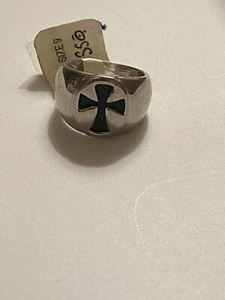 Cross Ring Size 9 - Picture 1 of 2