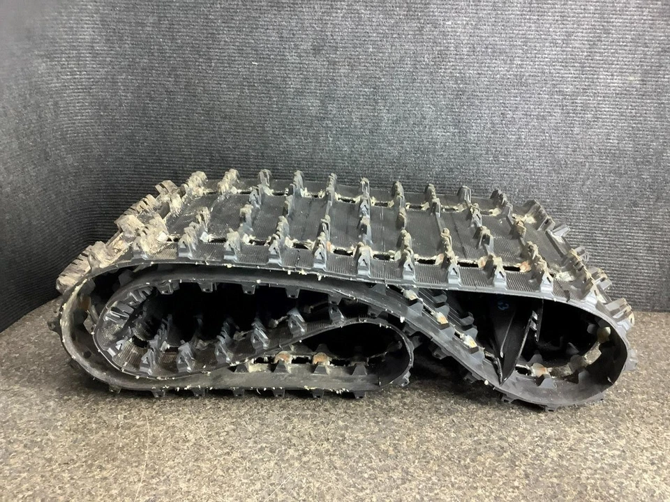 02 Yamaha Viper 700 SX700 Track 9968H 121 x 15 x 1.25 106B - Image 1 of 2