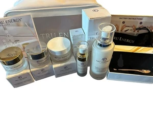 TRU ENERGY Hautpflegeset 8 Produkte und Tasche �� - Bild 1 von 9