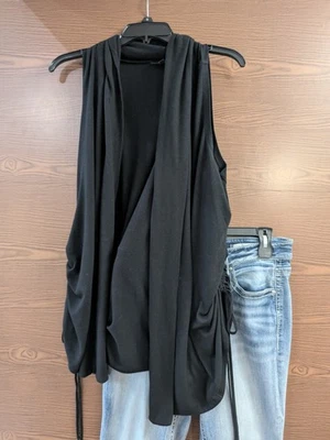 SIZE 1X FASHION BUG Black Open Cover-Up Vest INVPV3799 - Image 1 of 3