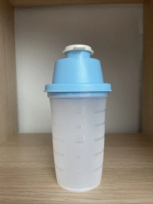 Tuppperware Shake -It Schüttelbecher 250 Ml Hellblau Neu - Bild 1 von 2