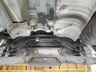 01 2001 MERCEDES-BENZ CL600 215 TYPE 6.0L RWD REAR K-FRAME CROSSMEMBER — 第 1/4 张图片