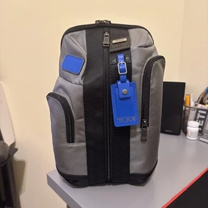 TUMI 02223393CHRBLO Higgins Sling Ballistic Nylon Men's Charcoal Ultra Blue NWT - Picture 1 of 10