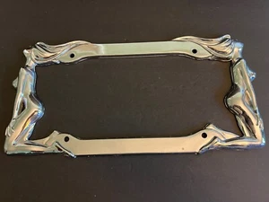Marco de matrícula cromado de colección accesorios Cruiser 1991 dama desnuda camionero brillante - Imagen 1 de 5