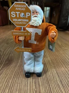 NEU SANTAS WORKSHOP HANDGEFERTIGTE UNIVERSITY OF TENNESSEE WEIHNACHTSMANN FIGUR - Bild 1 von 7