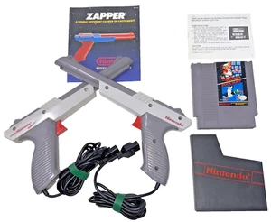Nintendo NES -005 2 Zappers Duck Hunt Game Instructions Sleeve TESTED WORKING - Picture 1 of 18