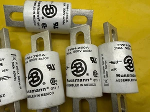 **LOT OF 5** BUSSMANN FWH-250A (FWH250A) 250 Amp High Speed Fuse - Picture 1 of 3