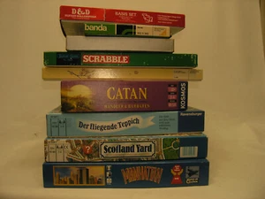 9 Stück Brettspiele Sammlung Spielepaket Gesellschaftsspiele Dungeons & Dragons - Bild 1 von 3