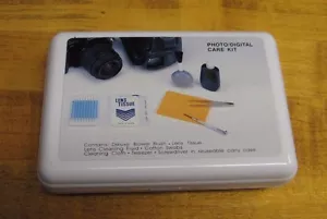 Photo Digital Care Kit 7 Pieces in Hard Plastic Case New Old Stock - Picture 1 of 7