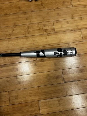 DeMarini 2022 The Goods 32 英寸 - 3 BBCOR 棒球棒 - 银色/黑色,29 盎司 — 第 1/4 张图片