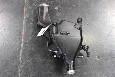 Ferrari 458 Italia, Spyder, tanque de aceite del motor, sin tapa, usado, P/N 269663 Foto 1 de 4