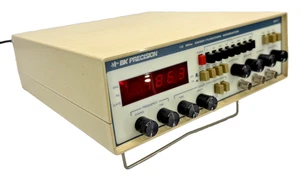 BK Precision 4017 Sweep/Function Generator – 10MHz, Analog Display, Sine/Square - Picture 1 of 7